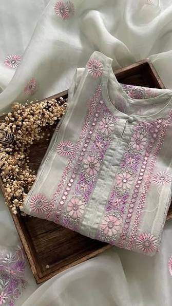 Elegant Chikankari Kurta with Mirror Work