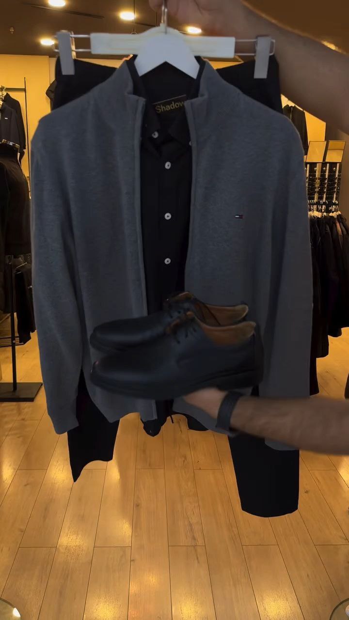 Men’s Classic Grey Open-Front Knit Cardigan