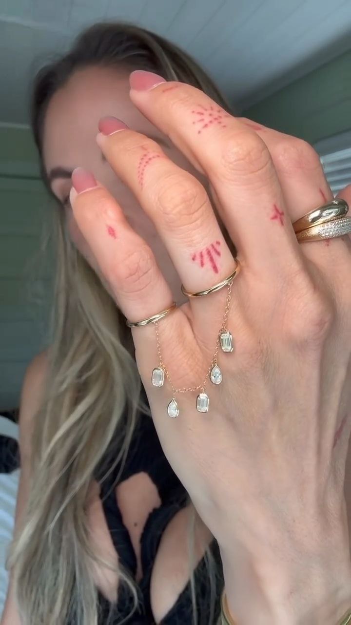 Delicate Dual-Ring Chain Hand Harness with Stone Drops - Image 3
